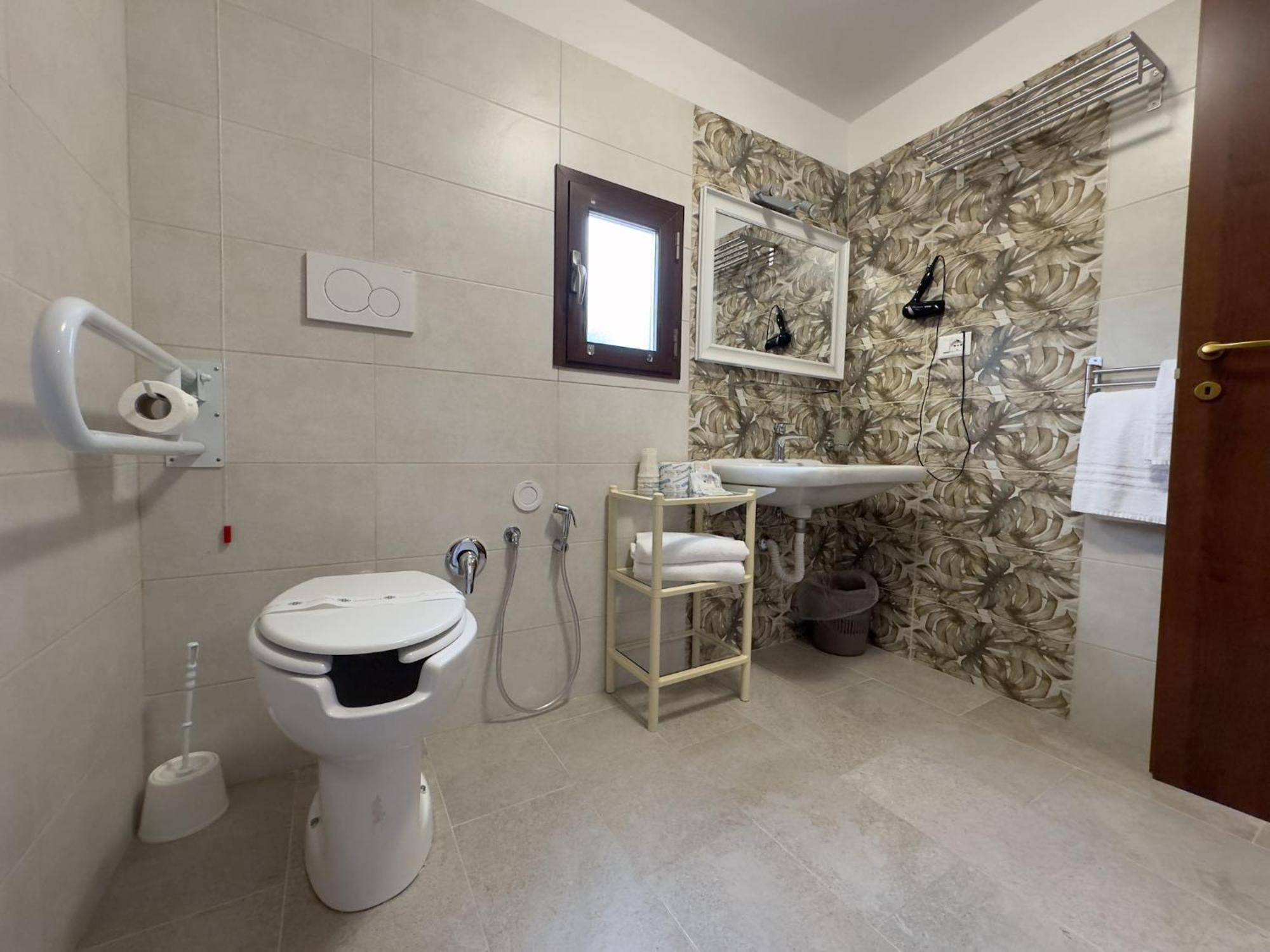 Hotel Villa Robinia Genzano di Roma Buitenkant foto